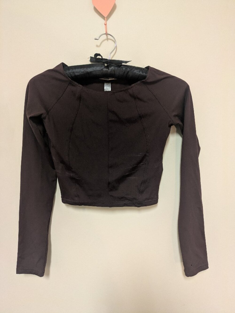 Adidas Women's size xs brown crop top workout activewear long sleeve NWOT